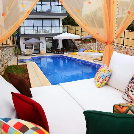 Zeki Villa