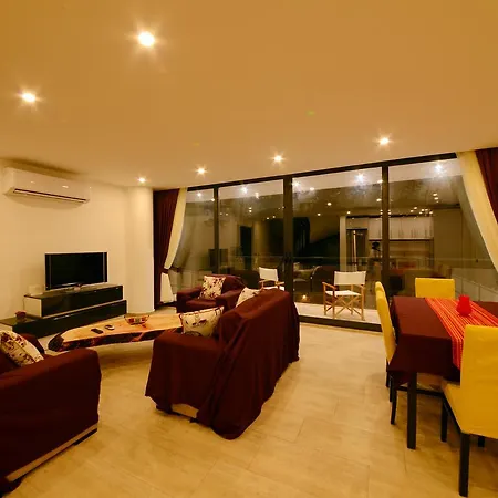 Zeki Villa