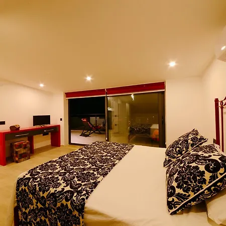 Zeki * Kalkan
